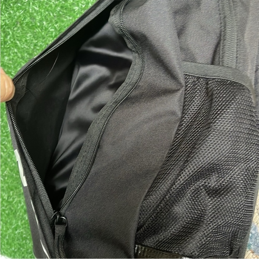 Converse Classic Black Backpack - image 4